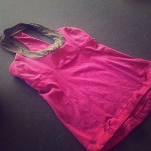Lululemon tank